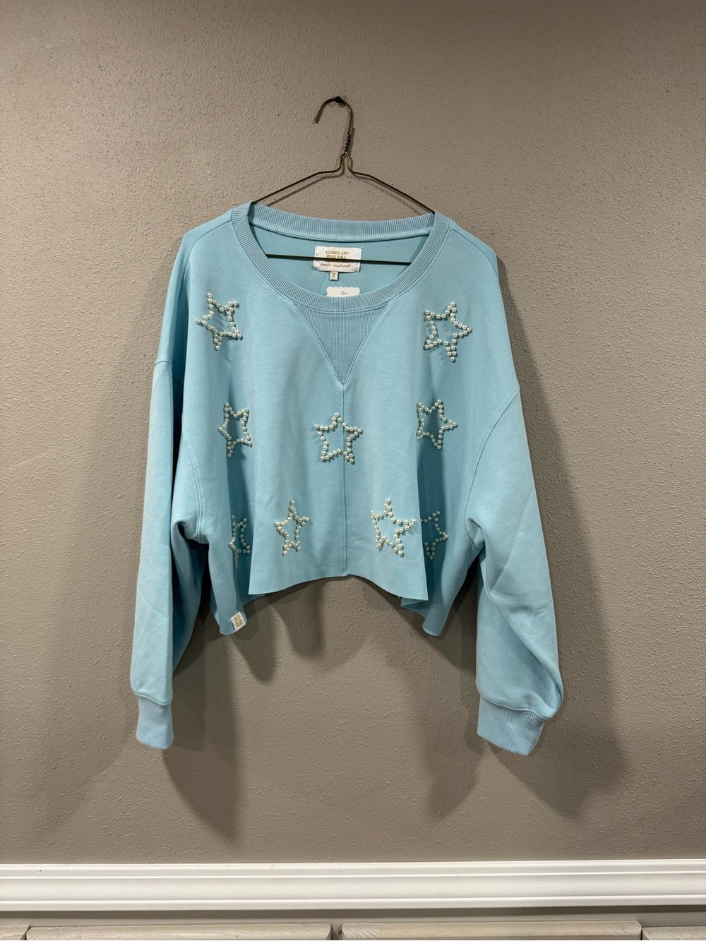 NWT Simply Southern Pearl Star Embellished Cropped Sweatshirt - Light Blue